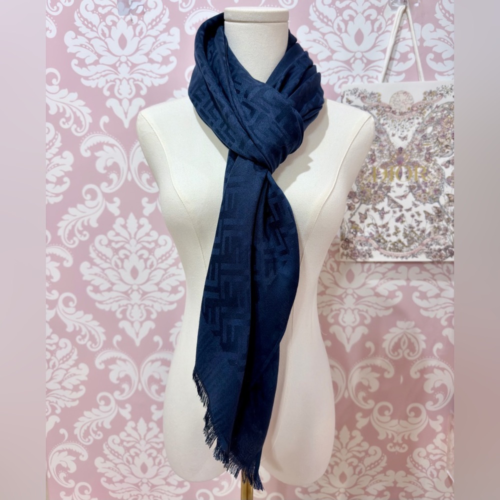 Fendi FF Logo Navy Blue Scarf 
Silk & Cashmere - Picture 2 of 7